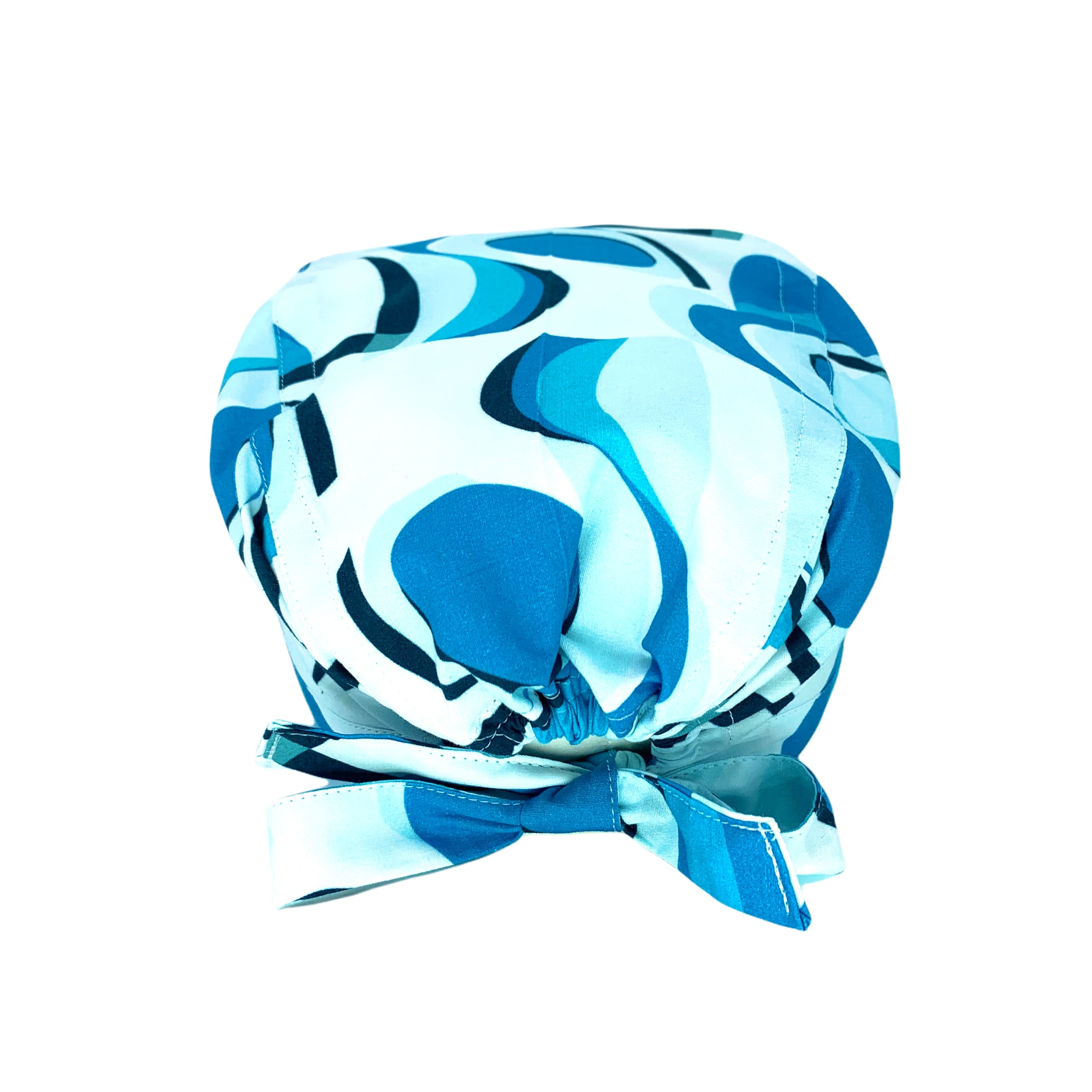 La riproduzione della cuffietta indossata dalla Dott.sa Addison Montgomery in Grey's Anatomy, con disegni astratti in varie tonalità di blu e azzurro su sfondo bianco