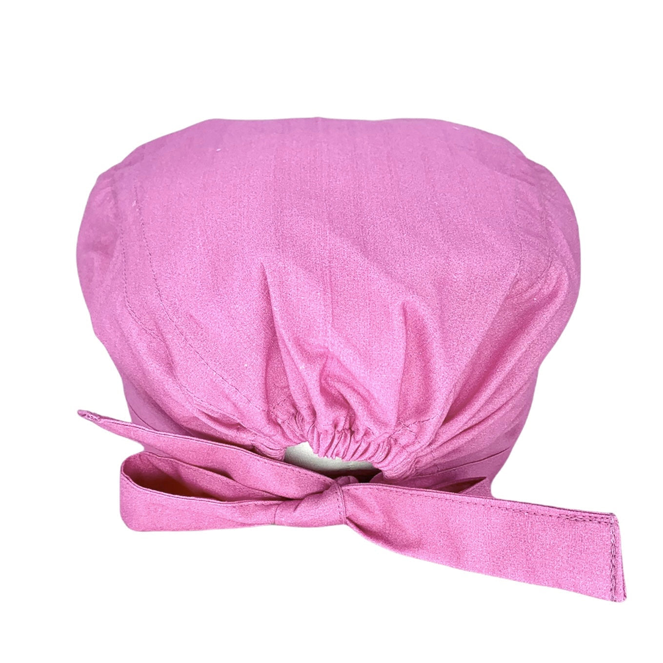 Cuffietta chirurgica tinta unita rosa con la scritta dON?T call me signorina per promuovere la parità di genere sul posto di lavoro in ambito ospedaliero e sanitario