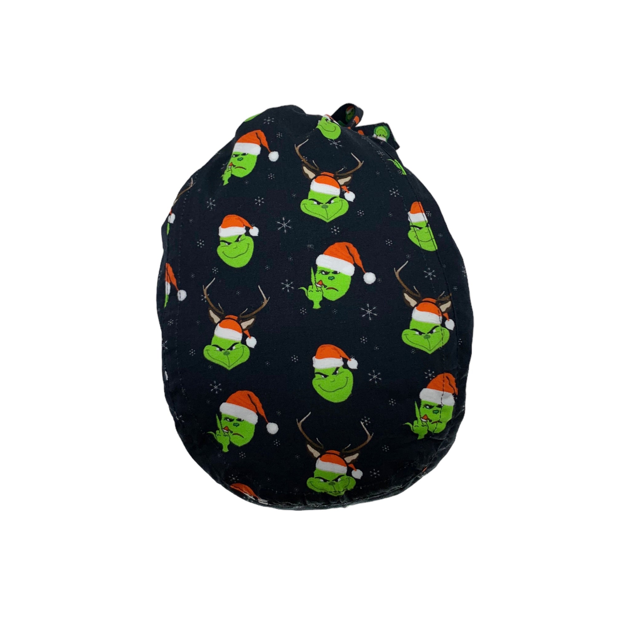 Cuffietta chirurgica con sfondo nero e diverse immagini del Grinch in diverse pose con viso arrabbiato perché è Natale