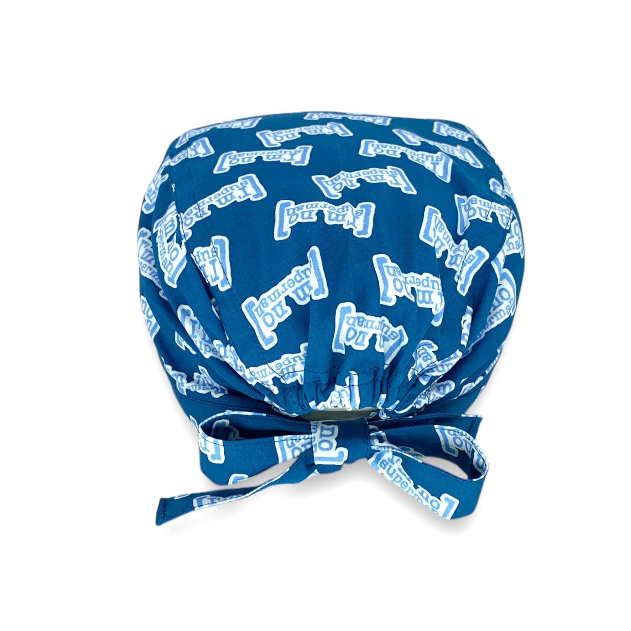 Cuffietta chirurgica blu medio con la scritta "I'm no Superman" sparsa su turtta la superficie