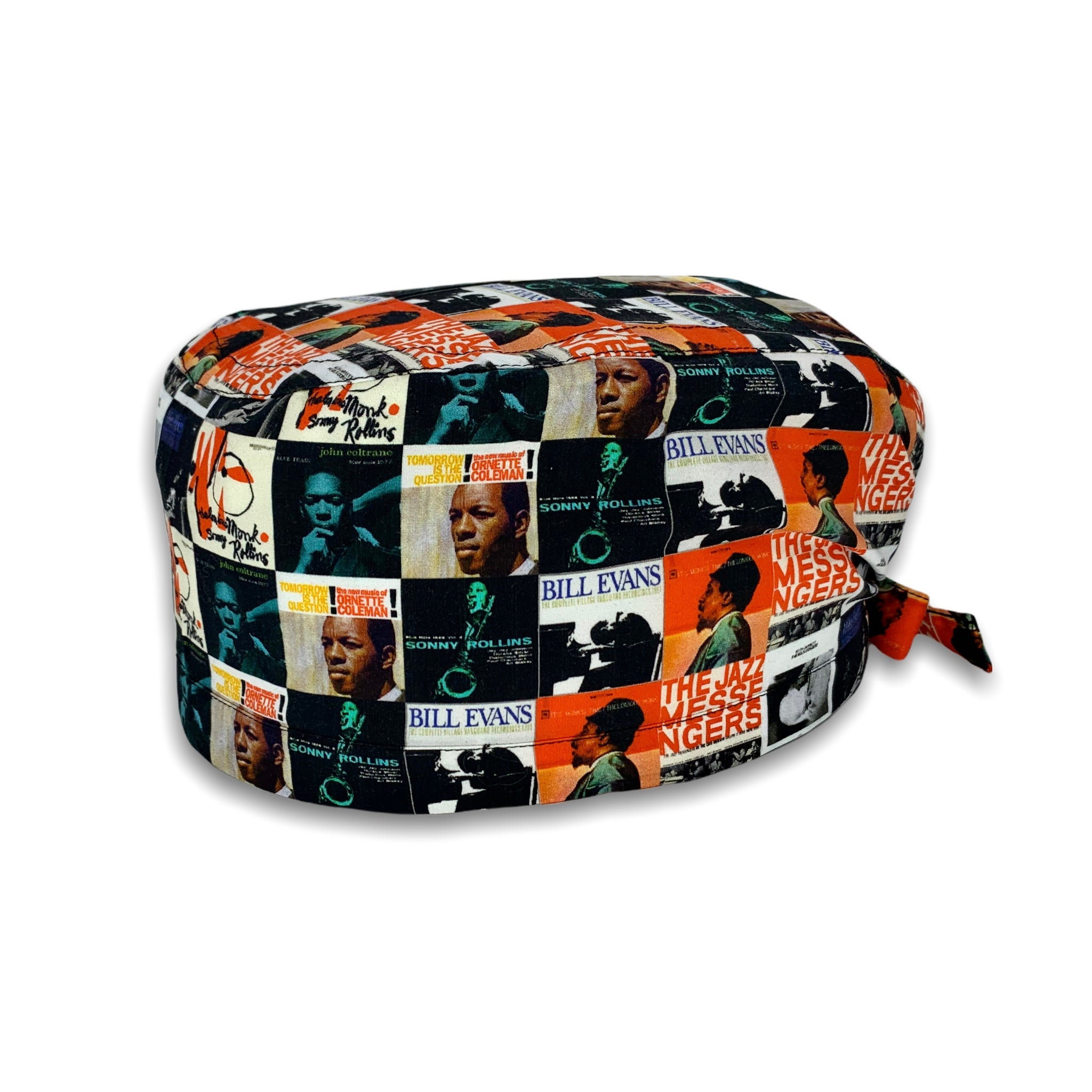 Una collezione imperdibile per gli amanti del jazz, le cover degli album più importanti del genere: Miles Davis, Bill Evans, Thelonius Monk, Ornette Coleman... e tanti altri in un puzzle vivace ed elegante