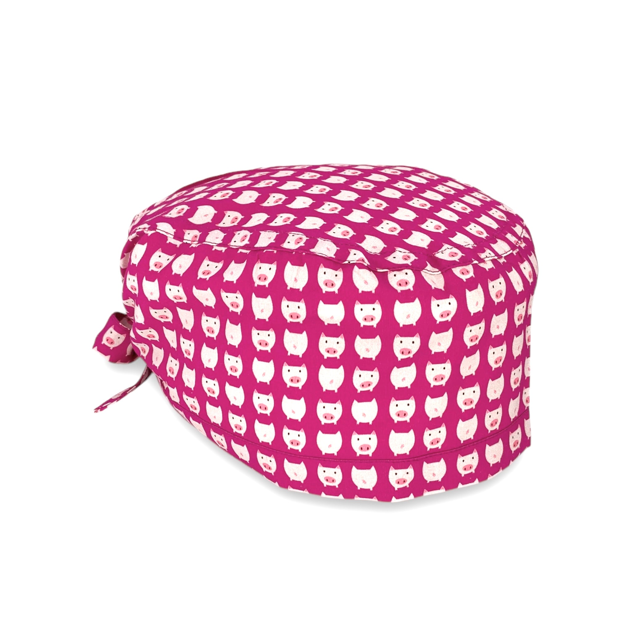 Tanti piccoli maialini rosa su sfondo magenta