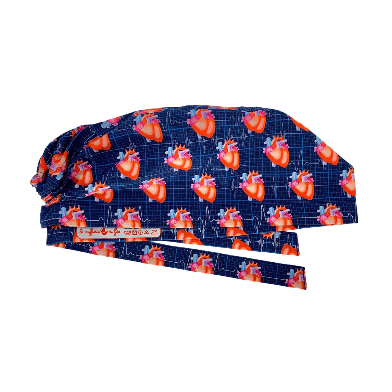La cuffietta ideale per chi studia o cura il cuore: un vivace cuore anatomico su base di carta millimetrata azzurra e sfondo blu