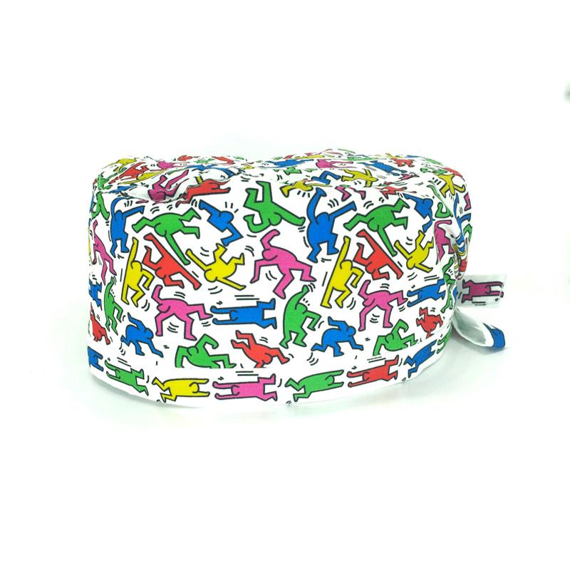 Cuffietta chirurgica con omini stilizzati in stile pop art