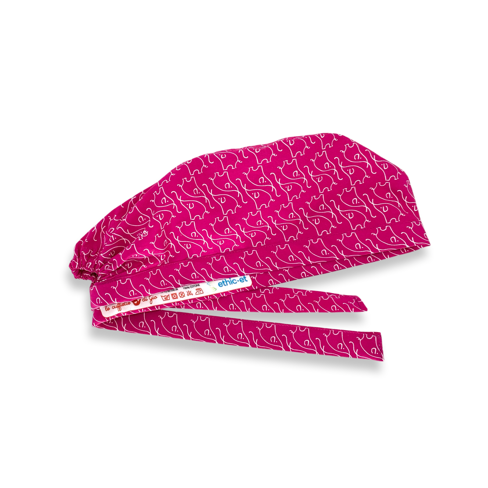 Un pattern raffinato creato da un disegno di Picasso rappresentante un elefante stilizzato, su sfondo magenta.
L'elefante con la proboscide all'insù è simbolo di fortuna, questa cuffia si presta benissimo ad essere un regalo ideale: raffinato e portafortuna.