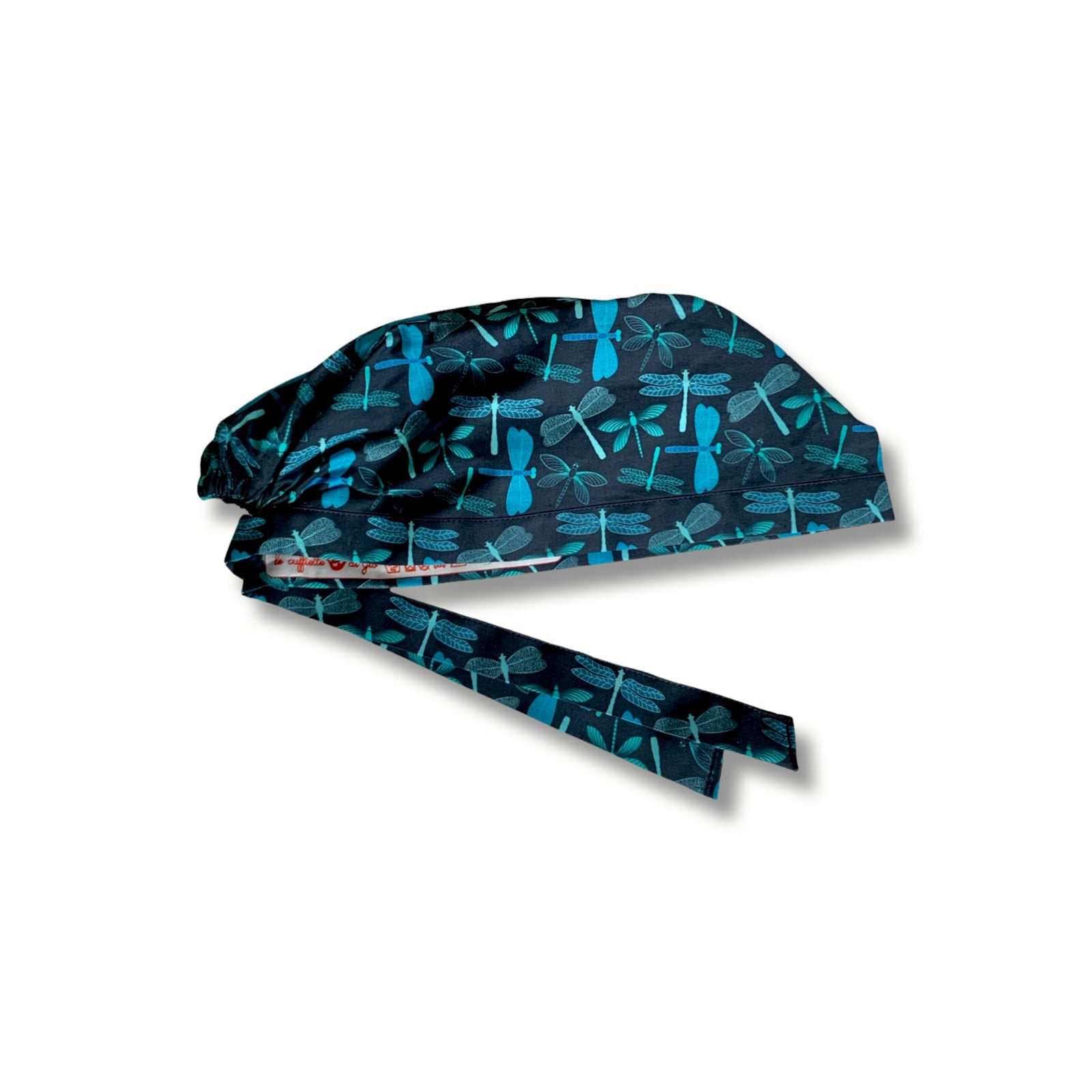 In questa cuffietta chirurgica libellule colorate con colori tono su tono dell'azzurro su uno sfondo blu ad esaltare la bellezza di questo magnifico insetto.